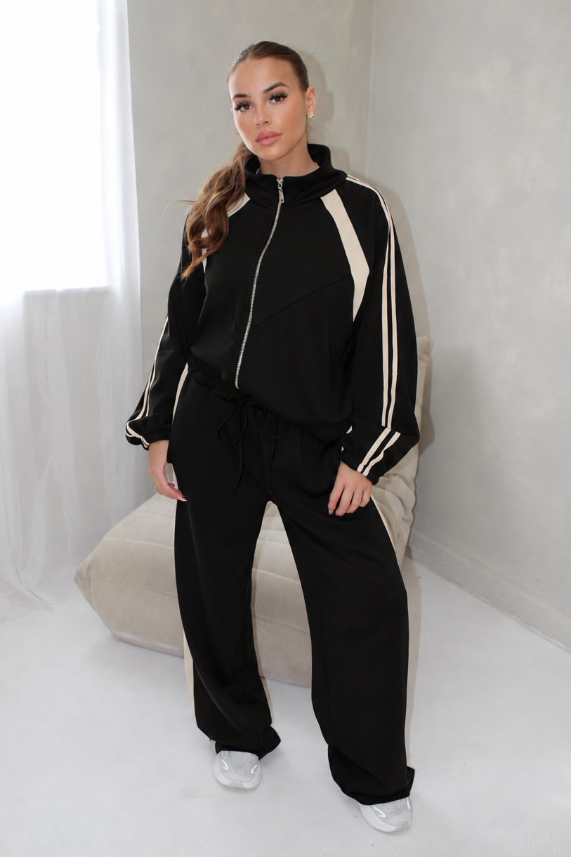 Mila Tracksuit Black